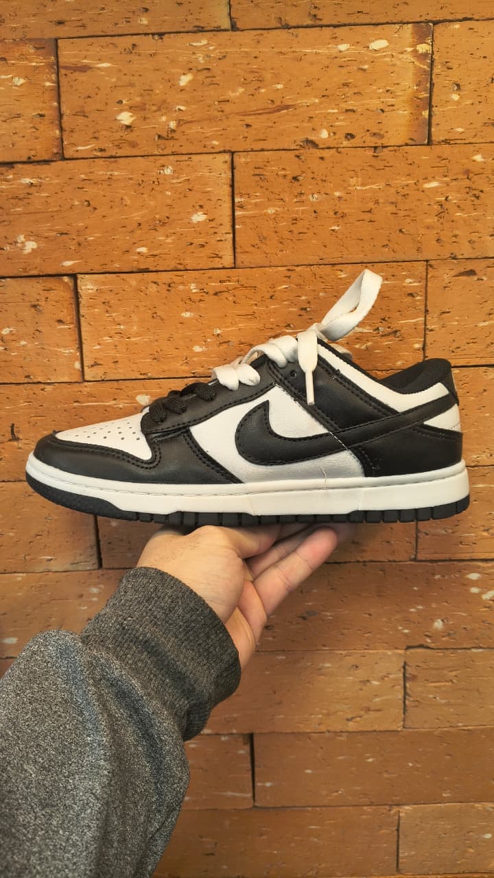 Nike Dunk Low Panda Preto e Branco