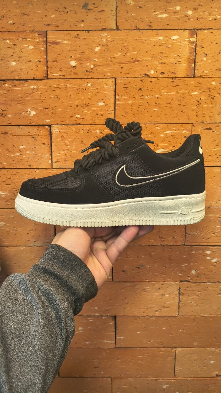 Nike Air Force 1 Preto Bordado