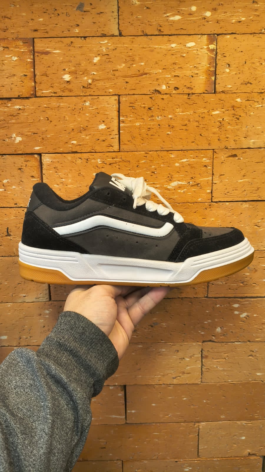 Vans Skate Preto e Gum