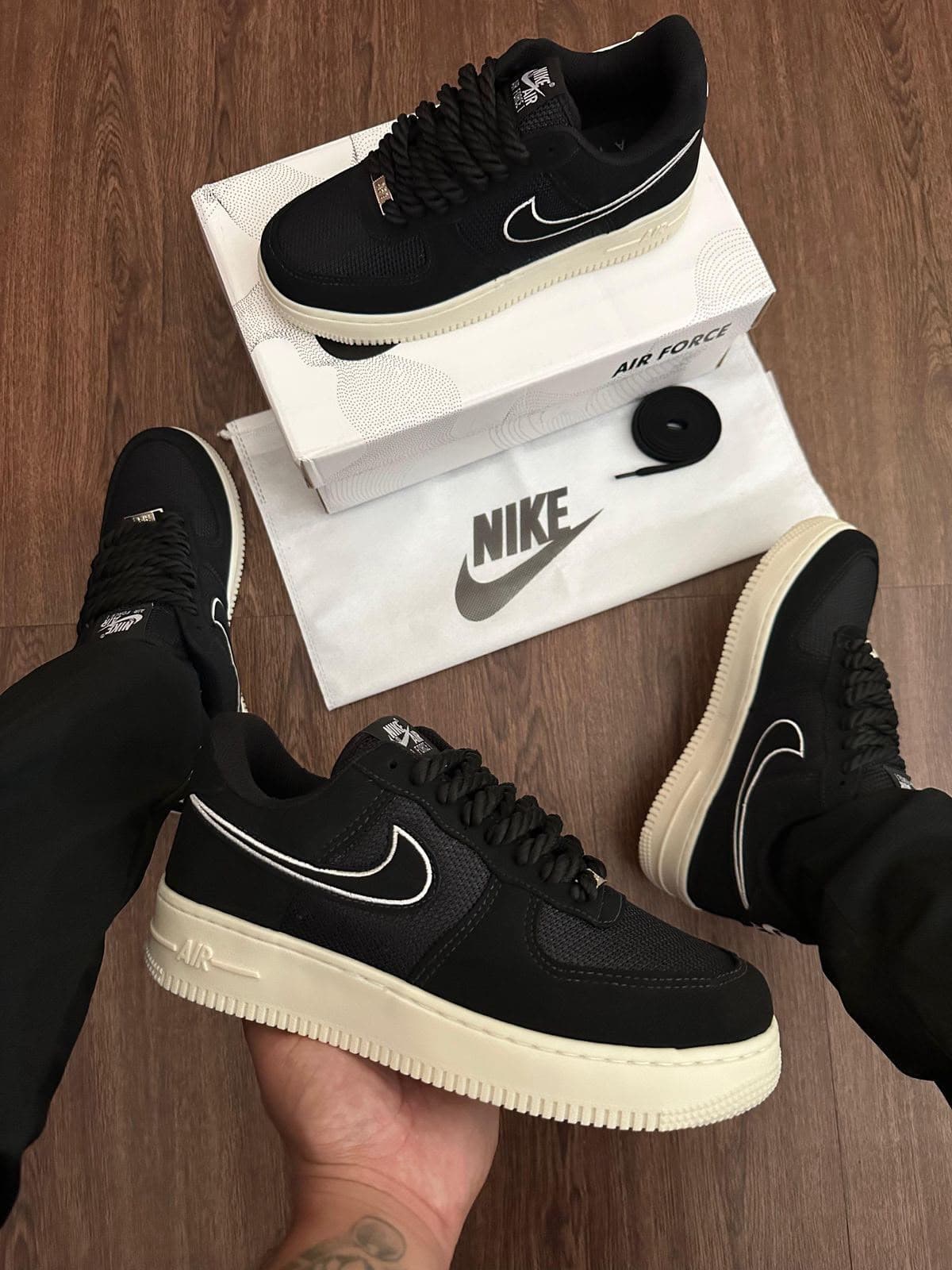 Nike Air Force 1 Black Off